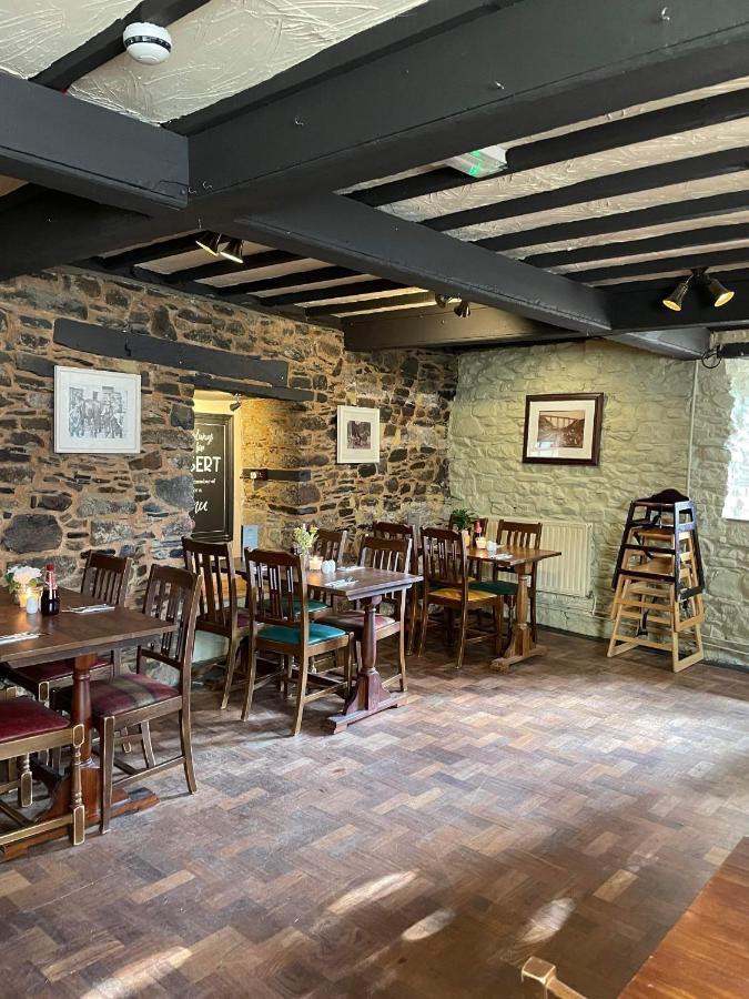 The Fountain & Riverside Restaurant Okehampton