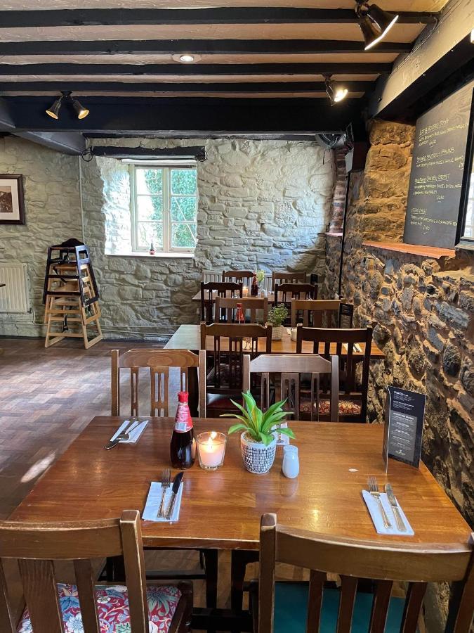 The Fountain & Riverside Restaurant 3* Okehampton